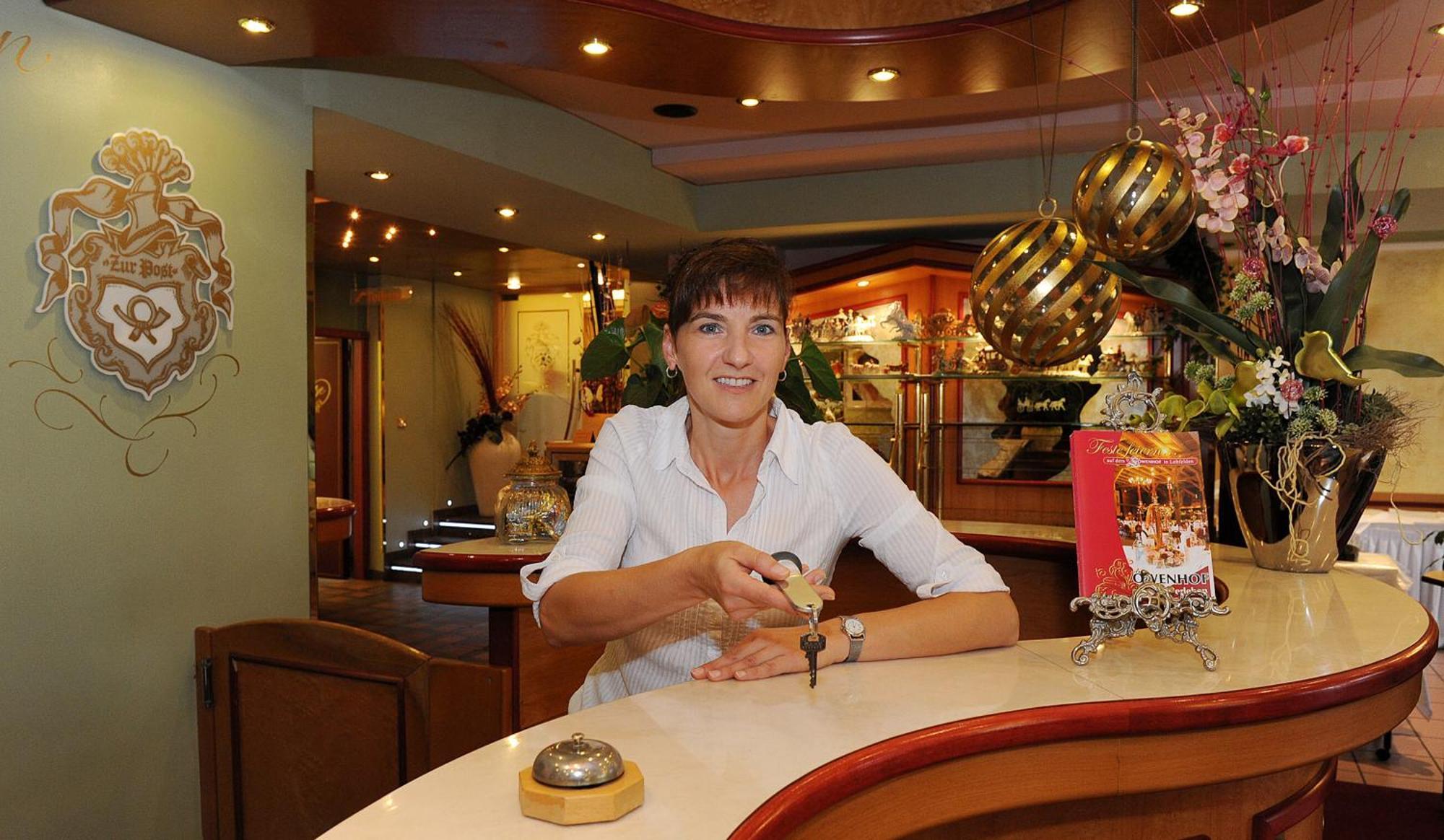 Hotel Restaurant Zur Post Lohfelden מראה חיצוני תמונה